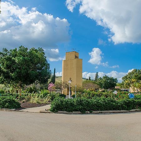 Kibbutz Gesher Hospitality Willa Zewnętrze zdjęcie